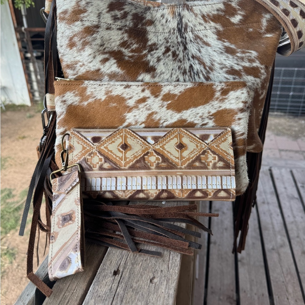Cowhide Pattern Shoulder Bag Set